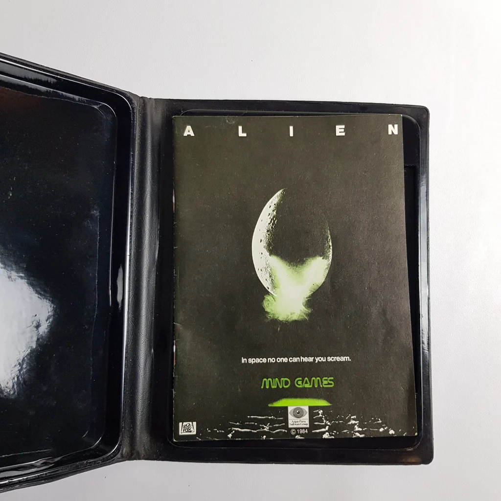 Alien Mind Games Commodore 64 játék kézikönyv a dobozban Alien Mind Games játék kézikönyv a dobozban, Alien tojás borítóval.